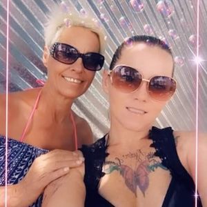 Meet your Posher, Sandy